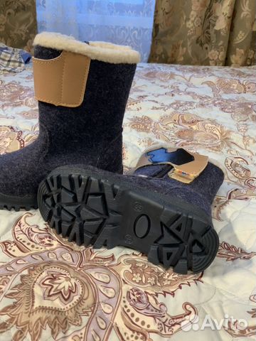 Валенки детские (р. 26) Валенки детские (р. 26)