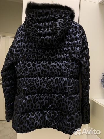 Пуховик Emporio Armani p S Пуховик Emporio Armani p S