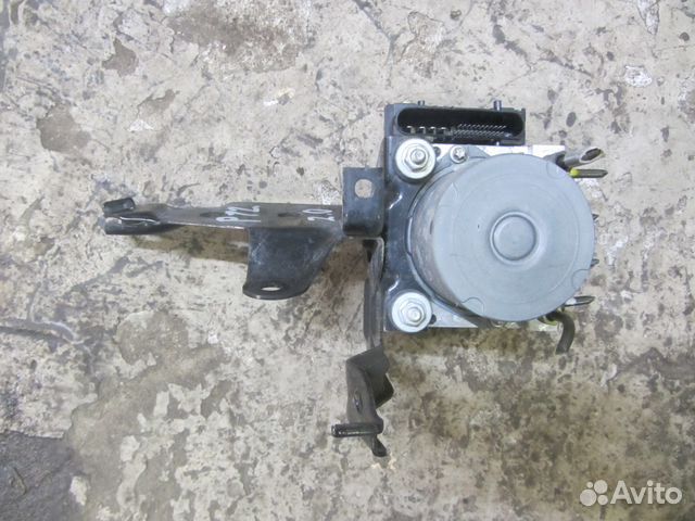 Блок ABS 2.0 QR20DE Nissan Primera P12 02-07г