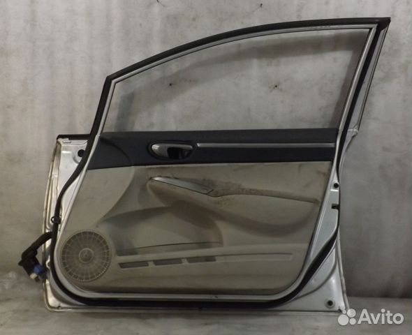 Дверь передняя правая Honda Civic 8 67010snaj00ZZ