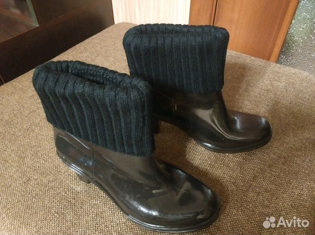 Резиновые сапожки Резиновые сапожки