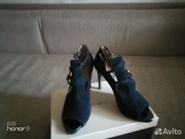 Босоножки эконика