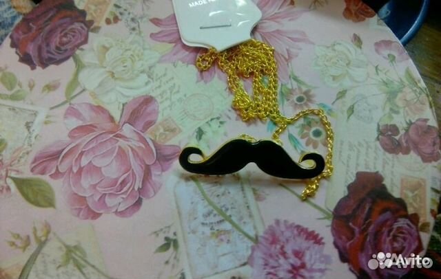 Кулон на цепочке,чокер Усы 14 шт
