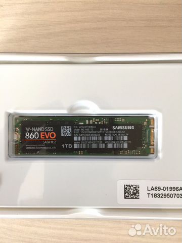 SAMSUNG 860 EVO 1TB SATA M.2 SSD