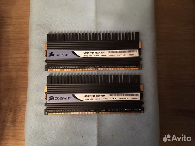DDR 2 память 2 планки по 1 гб DDR 2 память 2 планки по 1 гб