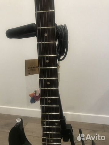 Продаю электрогитару Ibanez