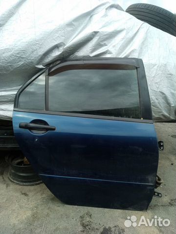 Задняя правая дверь Купить Mitsubishi Lancer 9