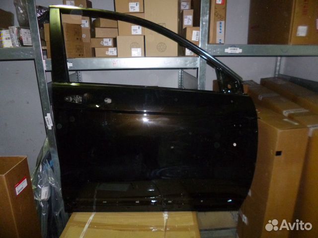 Передняя правая дверь Honda CR-V III