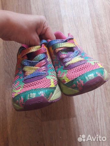 Кроссовки asics