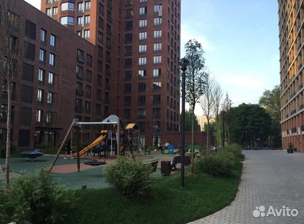 2-к квартира, 60.5 м², 19/32 эт.