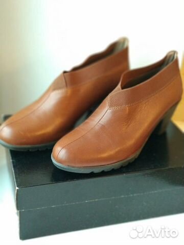 Новые испанские ботильоны 40 размер