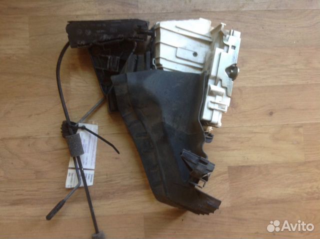 Замок двери Мерседес ML GL 164 задний правый