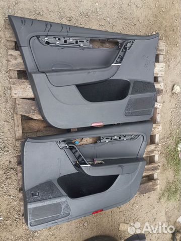 Vw passat b7 обшивки дверей черная кожа Vw passat b7 обшивки дверей черная кожа