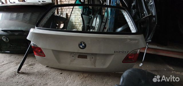 Крышка багажника BMW e61 Крышка багажника BMW e61