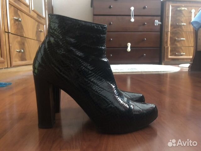 Ботинки женские Ботинки женские