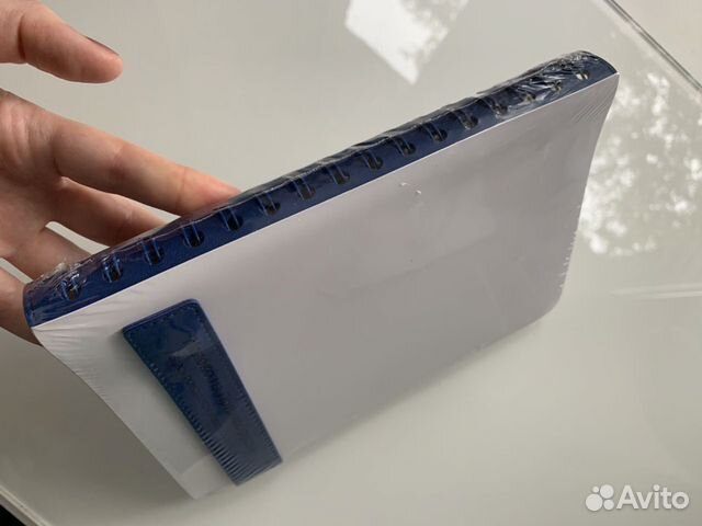 Бело-синий блокнот, кожаный переплет