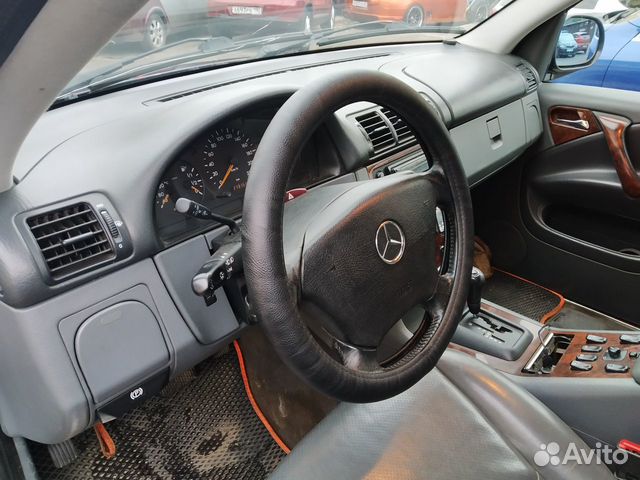 Разбираю ML 320 W163 Мерседес