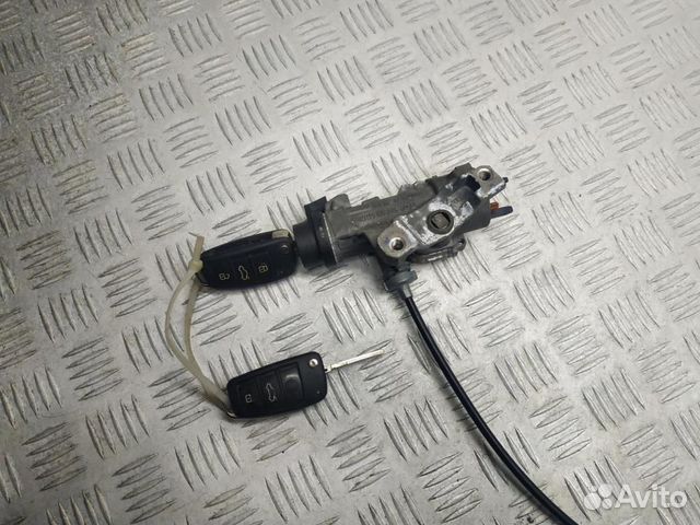 Замок зажигания Audi A4 B7 2004-2008 Замок зажигания Audi A4 B7 2004-2008