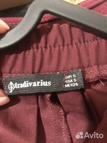 Юбка винного цвета Stradivarius размер S Юбка винного цвета Stradivarius размер S