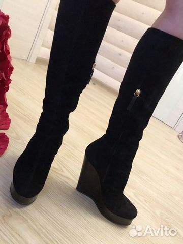 Сапоги Yves Saint Laurent Сапоги Yves Saint Laurent