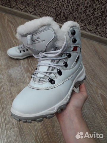 Кроссовки (ботинки) зимние 37р-р Кроссовки (ботинки) зимние 37р-р