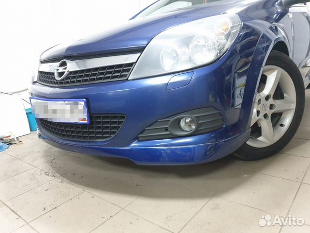 Накладка на передний бампер Opel Astra H