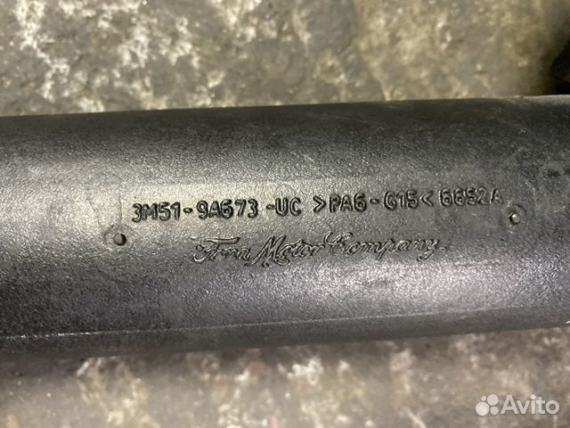 Патрубок вольво 30680345 Патрубок вольво 30680345