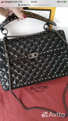 Новая сумка Valentino Garavani Rockstud spike/ Сум Новая сумка Valentino Garavani Rockstud spike/ Сум