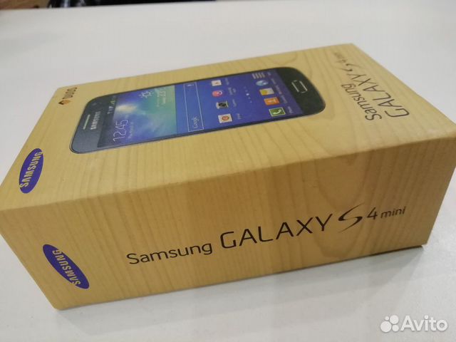 Коробка SAMSUNG Galaxy s 4 mini Коробка SAMSUNG Galaxy s 4 mini