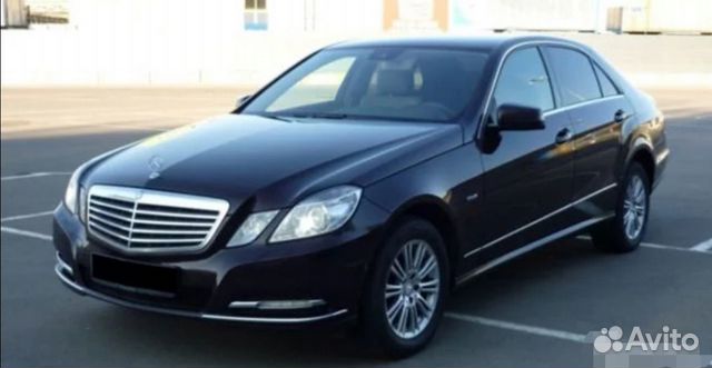 Mercedes-Benz E200 2009 г. по запчастям