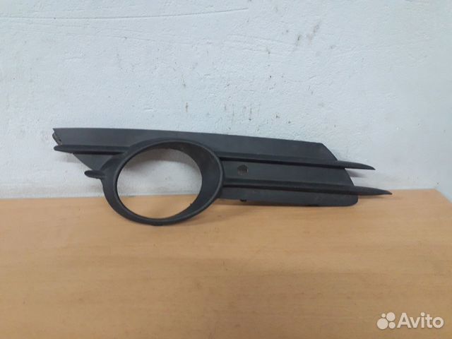 Решётка в бампер opel corsa D 475498858A Решётка в бампер opel corsa D 475498858A