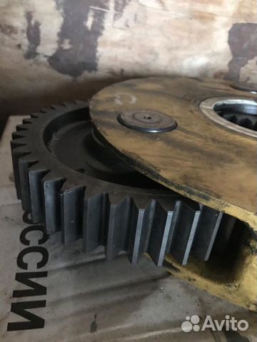 Редуктор хода на Komatsu PC400-7