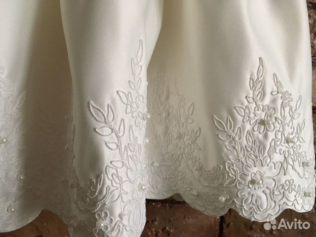 Платье нарядное на девочку 5 лет новое Платье нарядное на девочку 5 лет новое