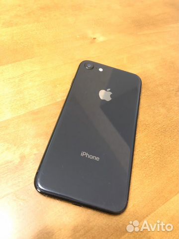 Телефон iPhone 8 64gb Телефон iPhone 8 64gb