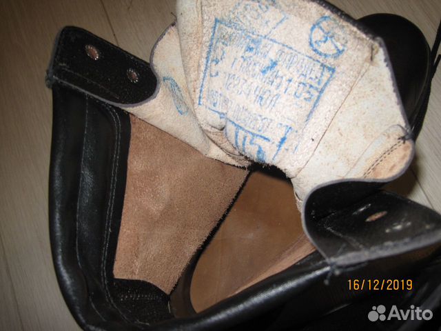 Берцы кожаные новые р.42,5