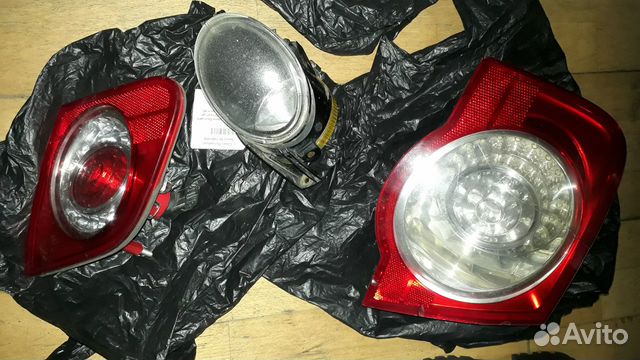 Задние фонари и противотуманка на пассат б6