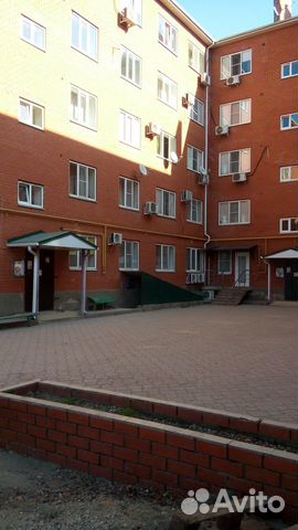 2-к квартира, 85 м², 1/5 эт.