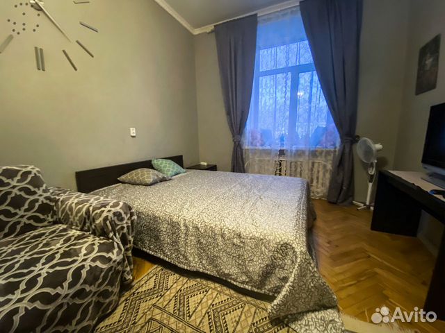 

2-к. квартира, 65 м², 4/10 эт.