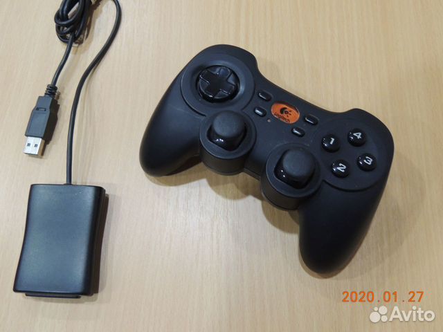 Джойстик Logitech для пк