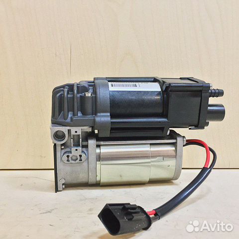 Компрессор пневмоподвески BMW X5 (F15) / X6 (F16) Компрессор пневмоподвески BMW X5 (F15) / X6 (F16)