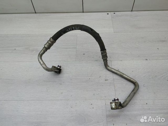 Трубка кондиционера короткая 3C0820721M VW Passat Трубка кондиционера короткая 3C0820721M VW Passat