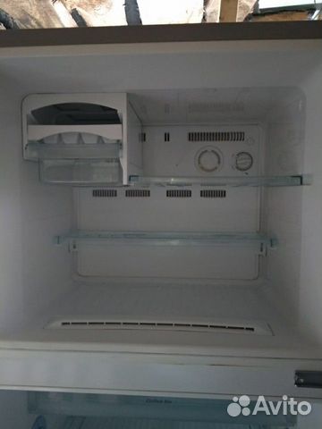 Холодильник SAMSUNG