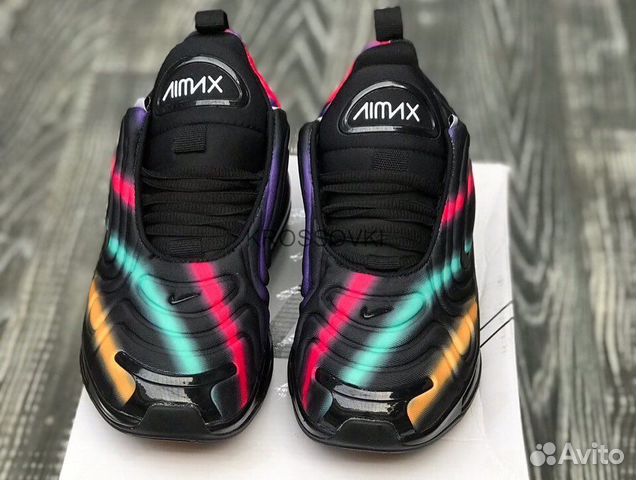 Кроссовки Nike Air Max 720 Кроссовки Nike Air Max 720