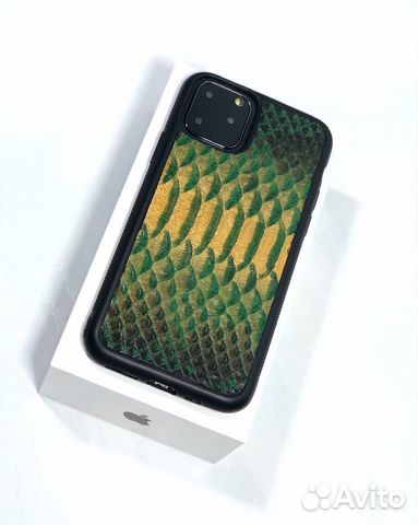Чехлы из натуральной кожи питона на iPhone