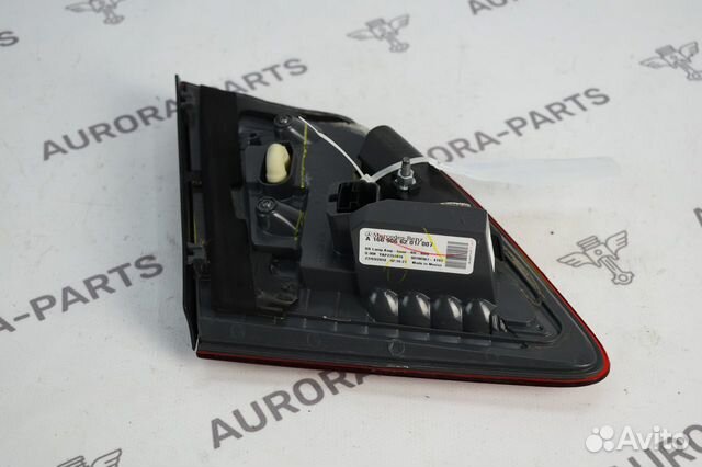 Фонарь задний внутренний Mercedes W166 M-Klasse (M Фонарь задний внутренний Mercedes W166 M-Klasse (M