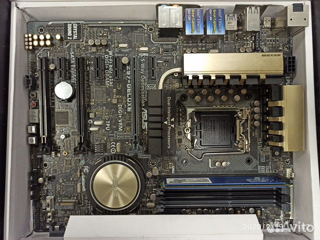 Asus Z97 Deluxe Asus Z97 Deluxe