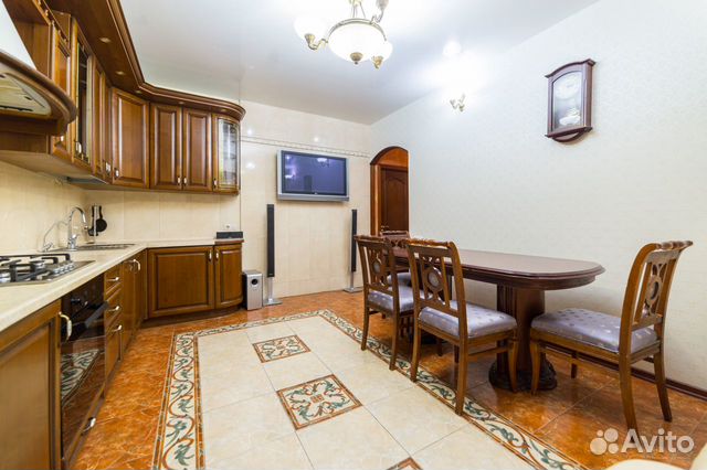 2-к квартира, 55 м², 1/5 эт. 2-к квартира, 55 м², 1/5 эт.