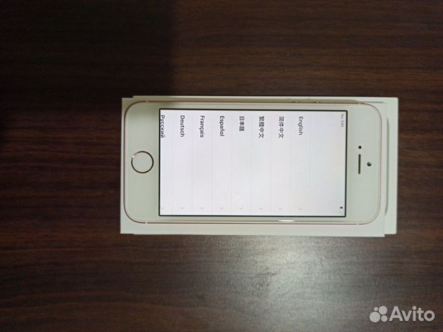 Телефон iPhone Телефон iPhone