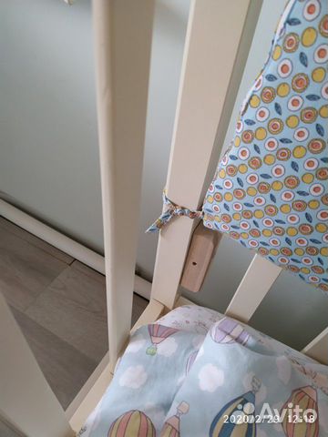 Комод и Кроватка детская с маятниковым механизмом