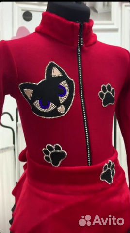 Костюм для фигурного катания